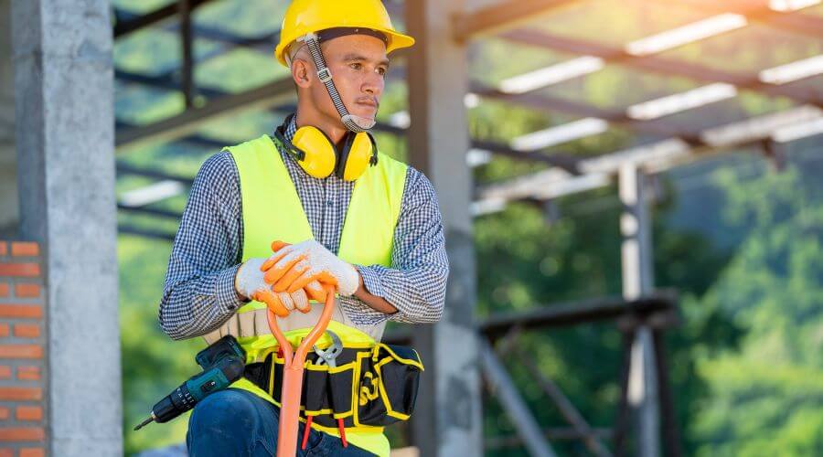 Expert Emergency Roof Repairs services in Olivet, MI